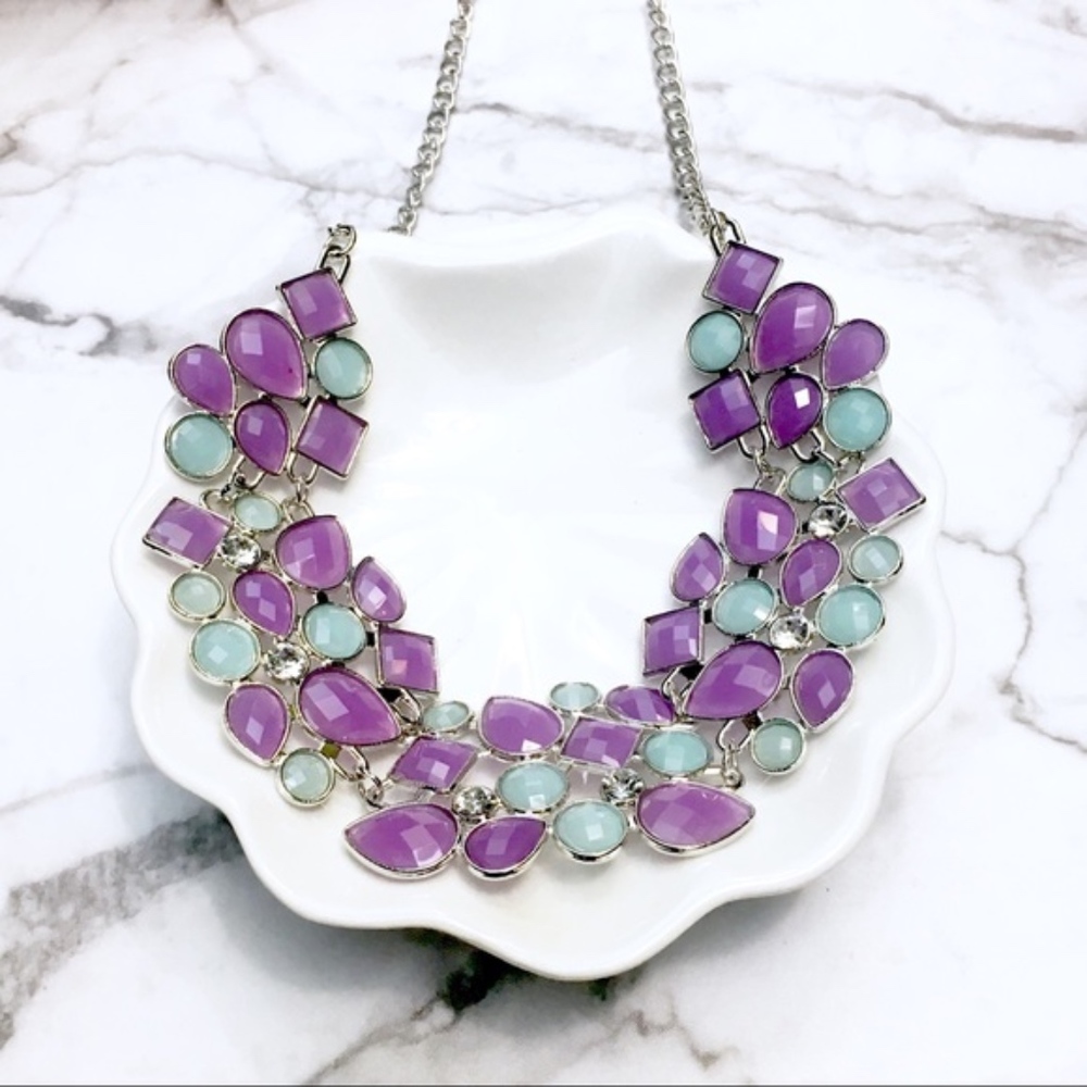 💎 Lavender Periwinkle Statement Necklace - Picture 2 of 7